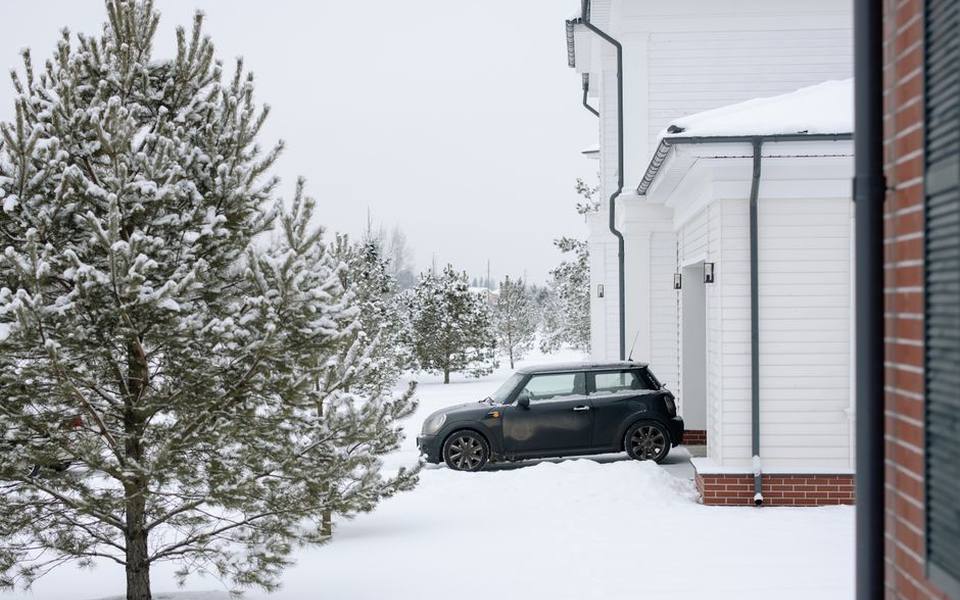 Vehicle Refinancing Versus Tapping Real Estate Equity