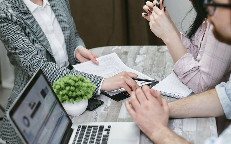 Choosing Between Rate-and-Term and Cash-Out Options
