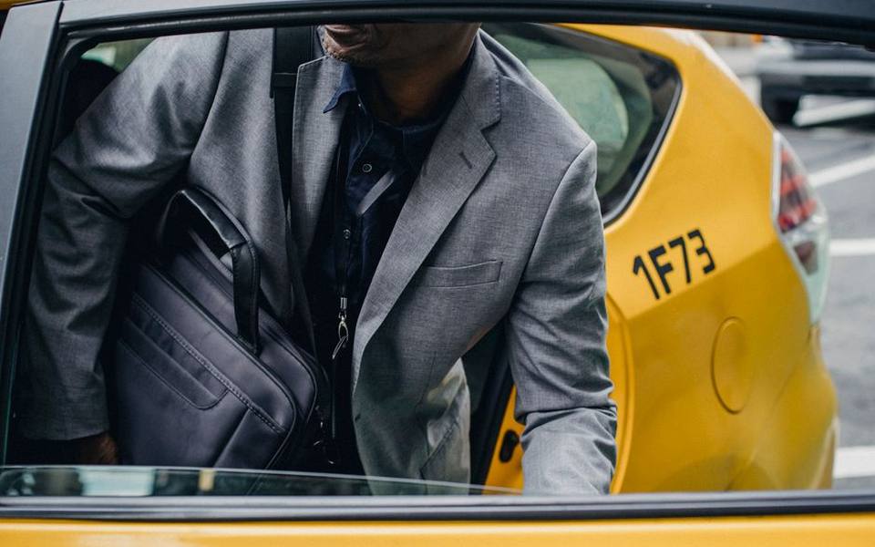 Understanding Mobile and Traveling Notary Rates