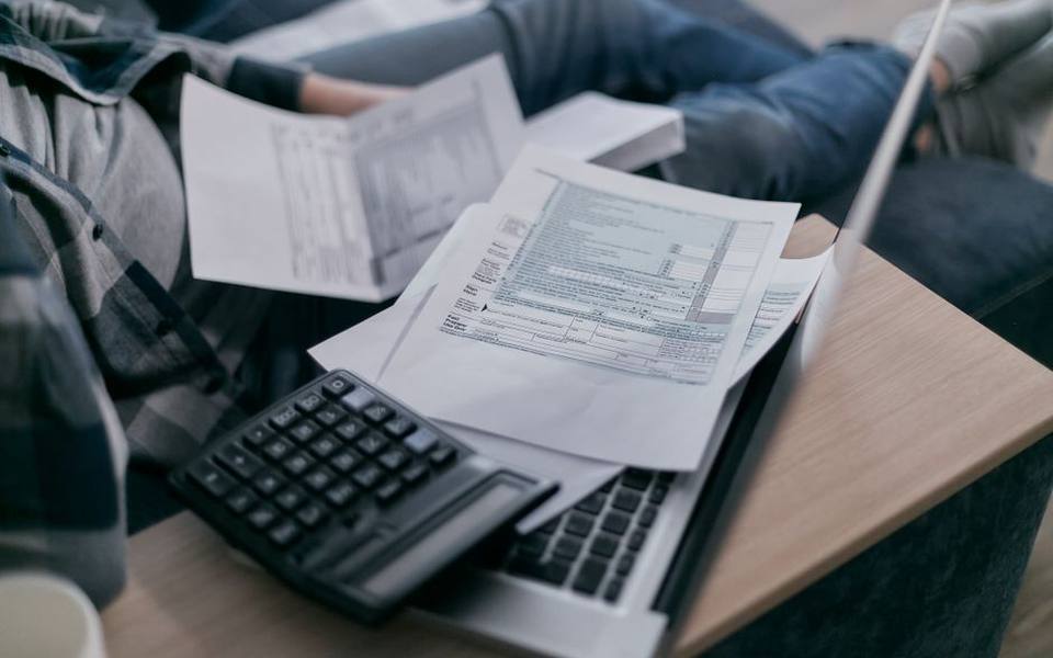 Executing Sworn Affidavits of Domicile and Residence