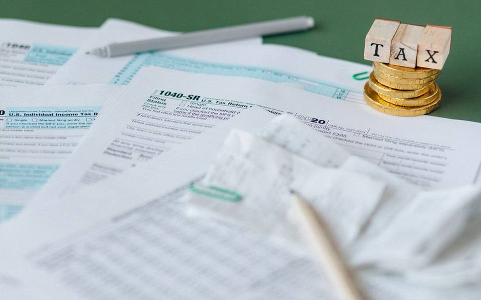 Signing Filings: When Electronic Signatures Are Legally Binding